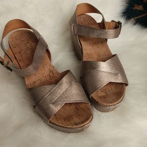 Kork Ease gold strap platform wedges